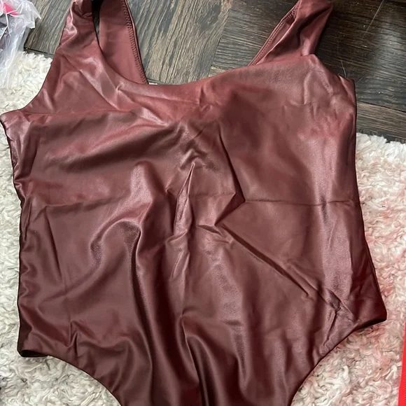 Commando Matte Metallic High-Cut Bodysuit - Copper - Picture 5 of 6
